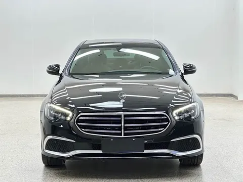 Mercedes-Benz E, миниатюра 2