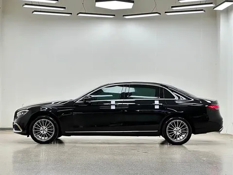 Mercedes-Benz E, миниатюра 10