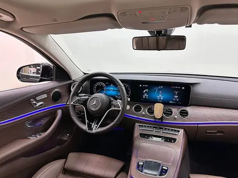 Mercedes-Benz E, миниатюра 21