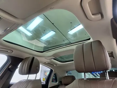Mercedes-Benz E, миниатюра 28