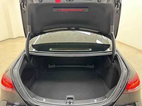 Mercedes-Benz E, миниатюра 32