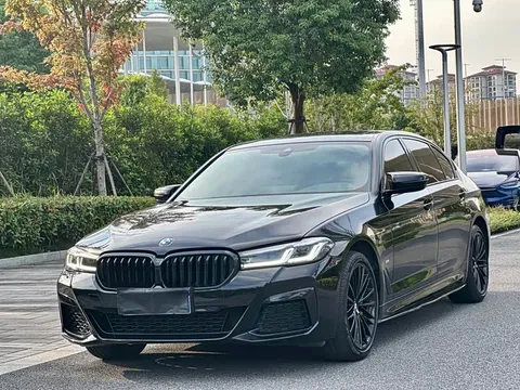 BMW 5