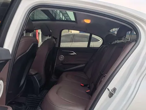 BMW 1, миниатюра 8