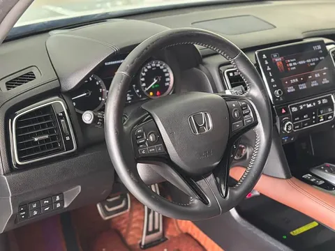 Honda UR-V, миниатюра 6