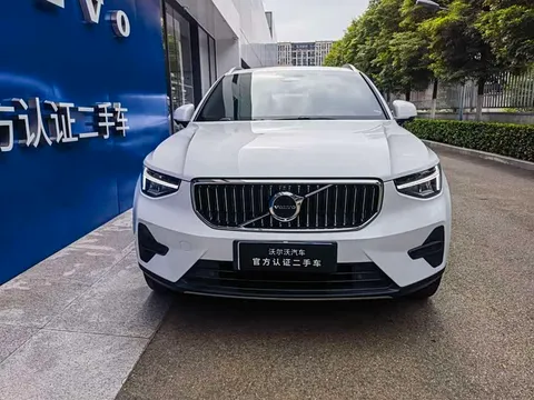 Volvo XC40, миниатюра 2