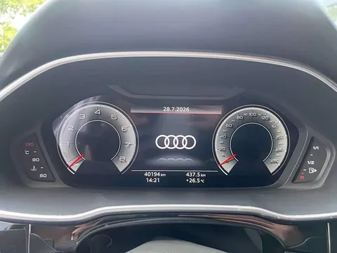 Audi Q3, миниатюра 12