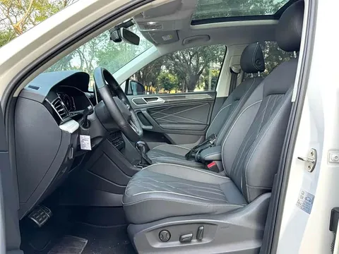 Volkswagen Tiguan, миниатюра 4