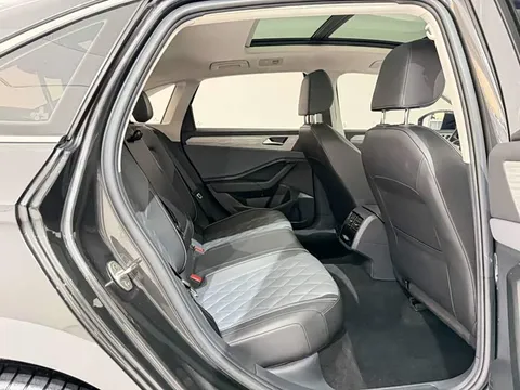 Volkswagen Sagitar, миниатюра 23