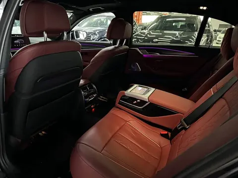 BMW 5, миниатюра 5
