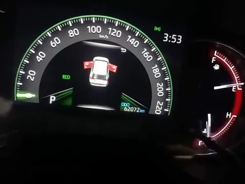 Toyota RAV4, миниатюра 7