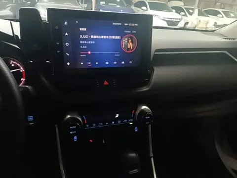 Toyota RAV4, миниатюра 8