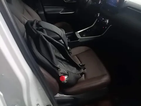Toyota RAV4, миниатюра 19