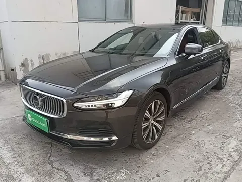 Volvo S90, фото 1