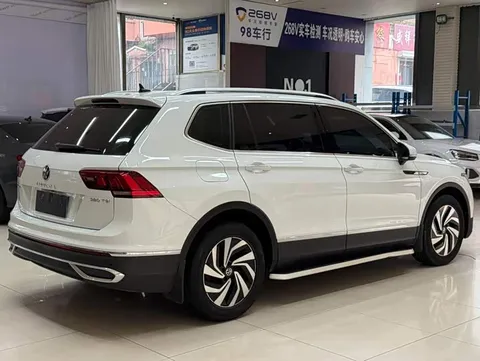 Volkswagen Tiguan, миниатюра 4