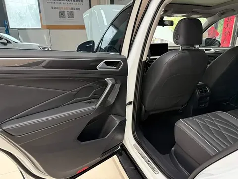 Volkswagen Tiguan, миниатюра 17