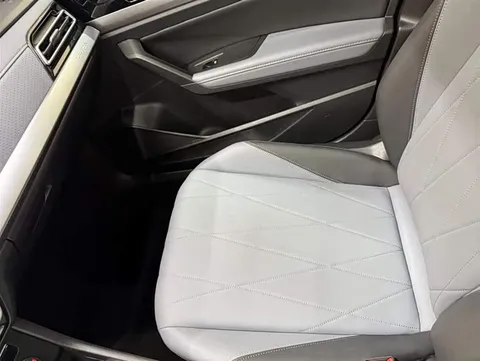 Volkswagen Lavida, миниатюра 13