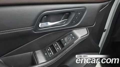 Nissan Rogue, миниатюра 8