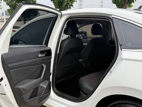 Volkswagen Lavida, миниатюра 3