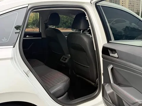 Volkswagen Lavida, миниатюра 5