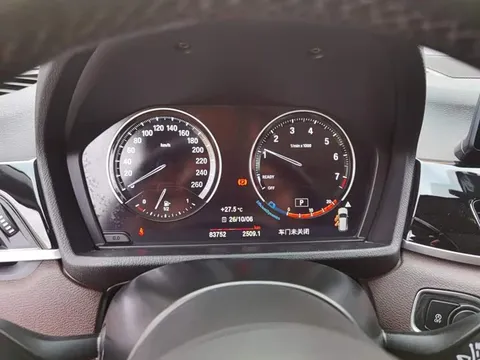 BMW X1, миниатюра 7
