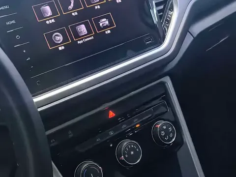Volkswagen T-ROC, миниатюра 5