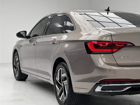 Volkswagen Sagitar, миниатюра 10