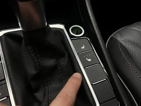 Volkswagen Sagitar, миниатюра 20