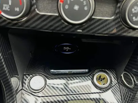 Volkswagen T-ROC, миниатюра 20