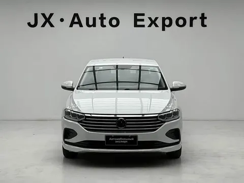 Volkswagen Lavida, миниатюра 2
