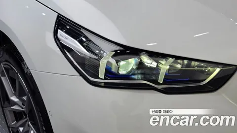 BMW 5-Series, миниатюра 9