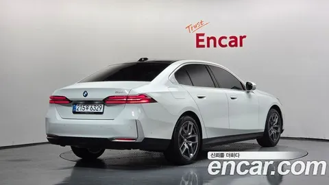 BMW 5-Series, миниатюра 18