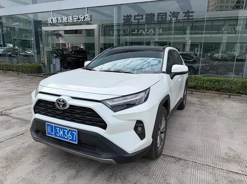 Toyota RAV4, фото 1