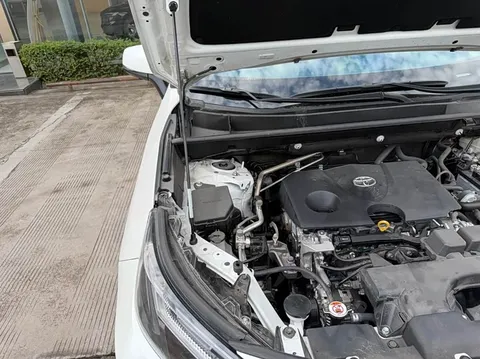 Toyota RAV4, миниатюра 15