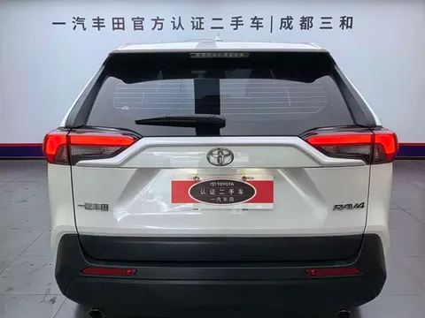Toyota RAV4, миниатюра 4