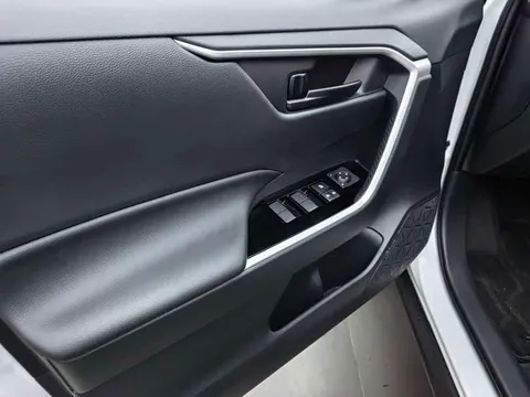 Toyota RAV4, миниатюра 5