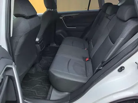 Toyota RAV4, миниатюра 8