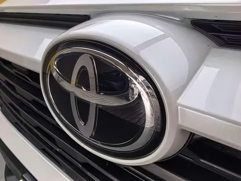 Toyota RAV4, миниатюра 24