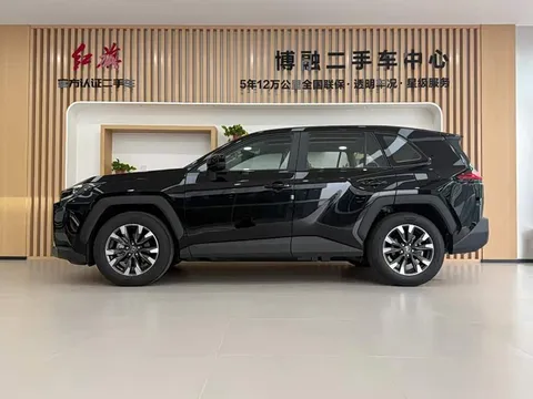 Toyota RAV4, миниатюра 2