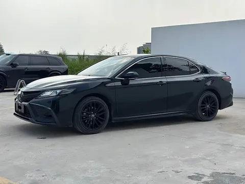 Toyota Camry, фото 1