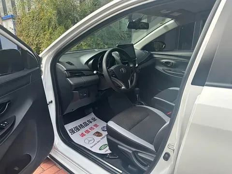 Toyota Yaris, миниатюра 14