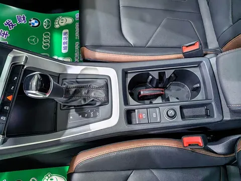 Audi Q3, миниатюра 11