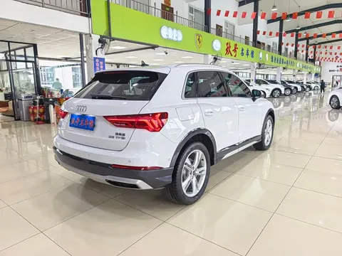 Audi Q3, миниатюра 14