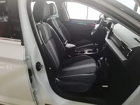 Volkswagen Sagitar, миниатюра 24