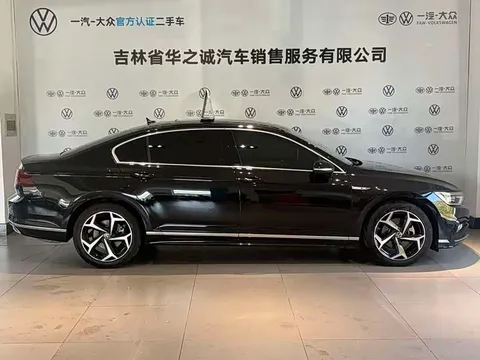 Volkswagen Magotan, миниатюра 3