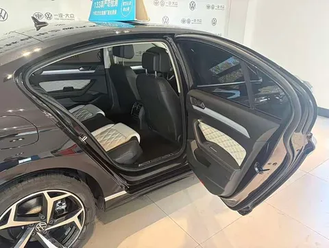 Volkswagen Magotan, миниатюра 9