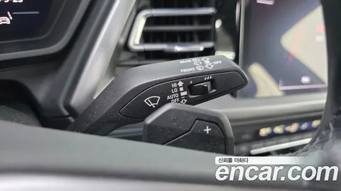 Audi Q4 e-tron, миниатюра 11