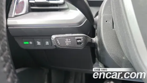 Audi Q4 e-tron, миниатюра 13