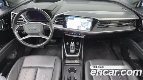 Audi Q4 e-tron, миниатюра 15