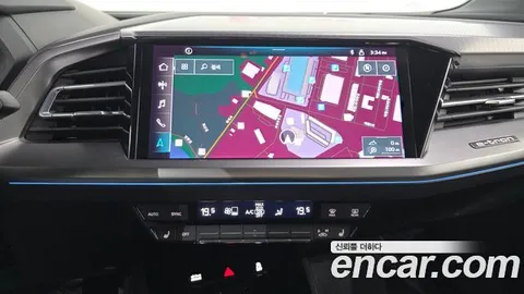 Audi Q4 e-tron, миниатюра 17