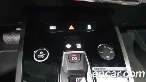 Audi Q4 e-tron, миниатюра 24